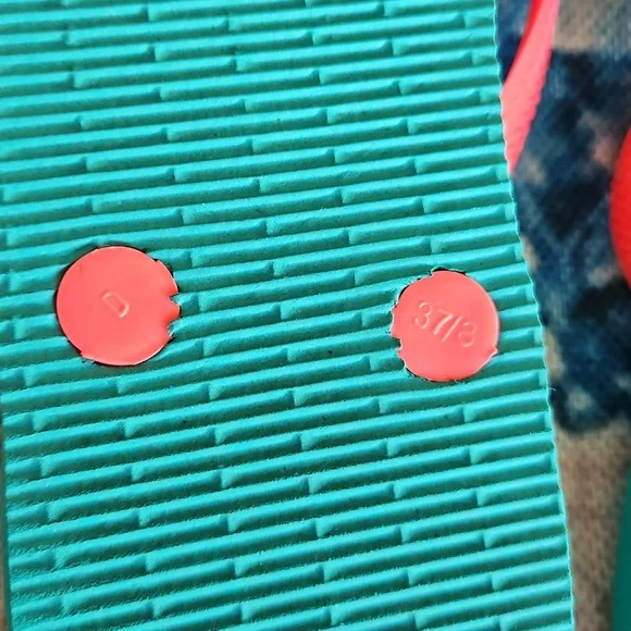 Havaianas Disney Ariel Flip Flops Size 7/8 - Picture 15 of 16